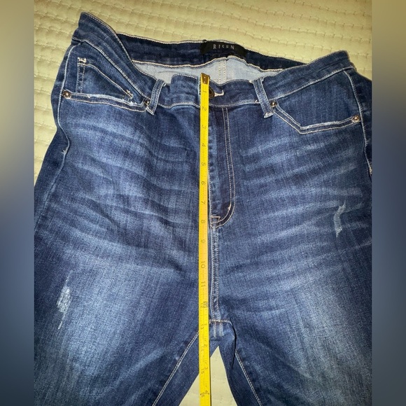 Risen high rise Flared Distressed Jeans. VGUC. Size 32 Junior 15 - Picture 7 of 11